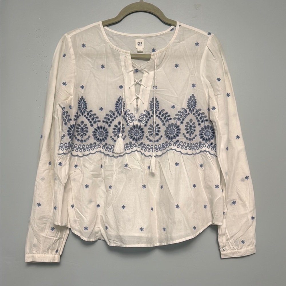GAP White and Blue Embellished Blouse with Mandarin Collar